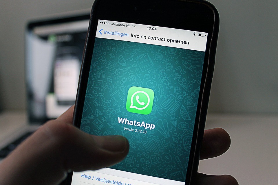 WhatsApp, ascoltare i vocali senza aprire l'app